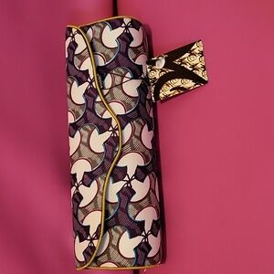 Nwt clutch mushroom pattern